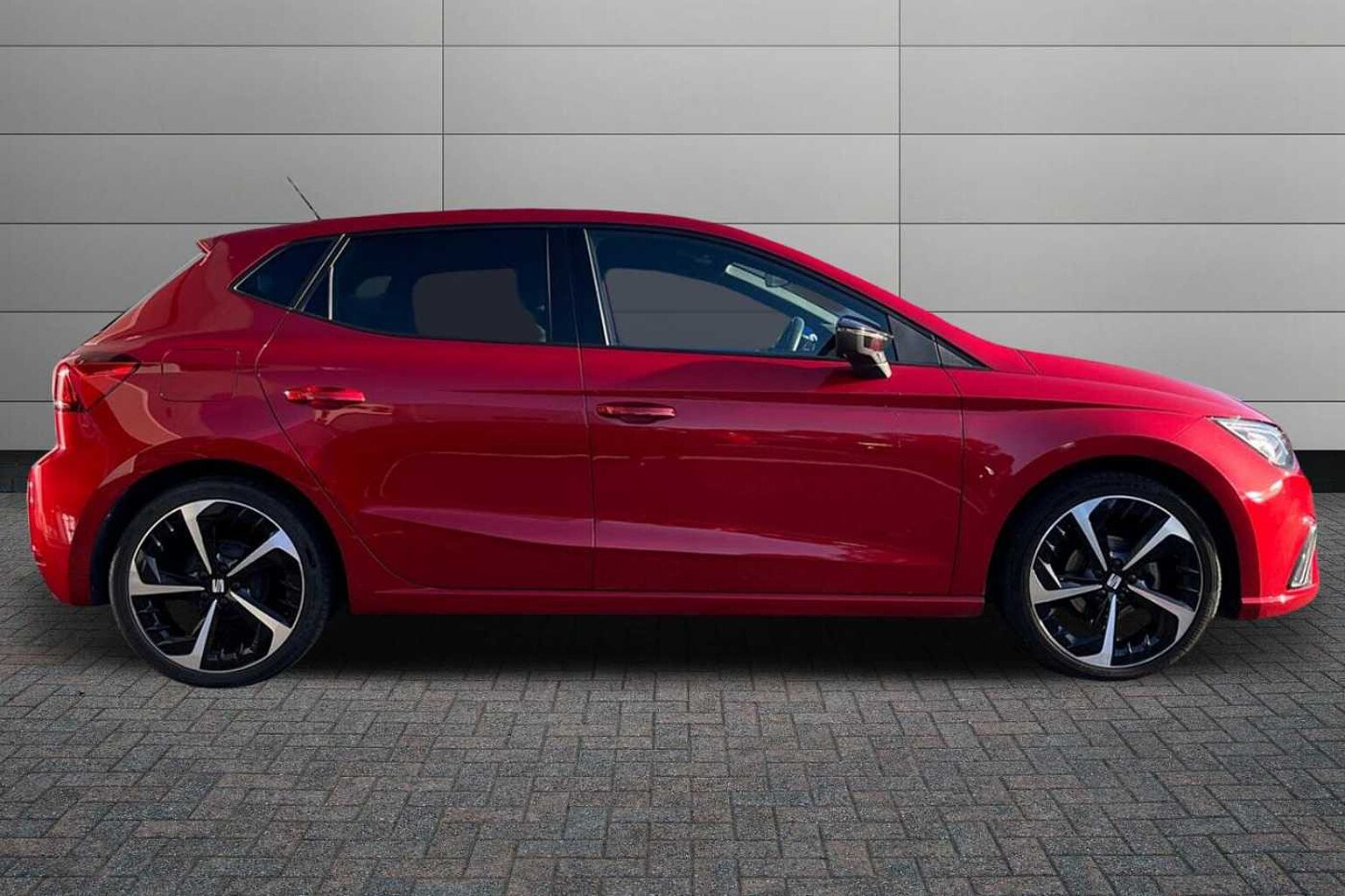 SEAT Ibiza 1.0 MPI FR Sport Hatchback 5dr Petrol Manual Euro 6 (s/s) (80 ps)