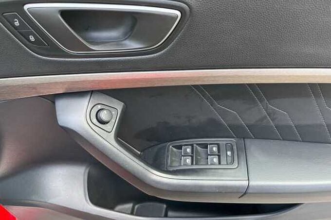 SEAT Ateca 1.5 TSI EVO XPERIENCE Lux SUV 5dr Petrol Manual Euro 6 (s/s) (150 ps)