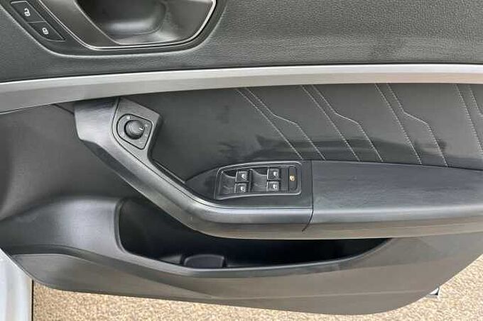 SEAT Ateca 1.5 TSI EVO FR Sport SUV 5dr Petrol Manual Euro 6 (s/s) (150 ps)